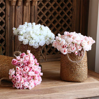 Hand Bouquet White Pink Roses