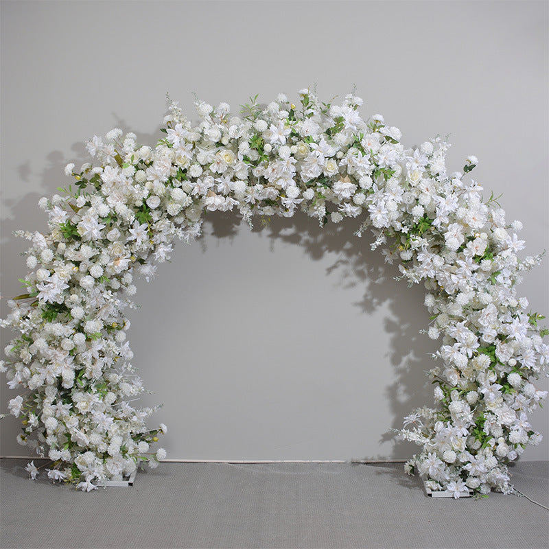 Nouvelle disposition de la scène de mariage, arc de fleurs, fenêtre, salle d'exposition, cadre en fer, décoration d'arc, hortensia, Rose, plante verte, rangée de fleurs