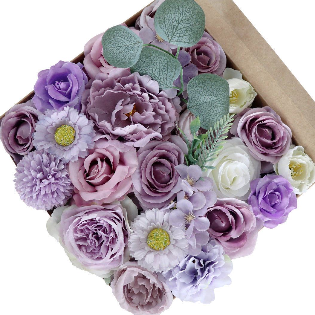 Boîte à fleurs de mariage roses et pivoines violettes