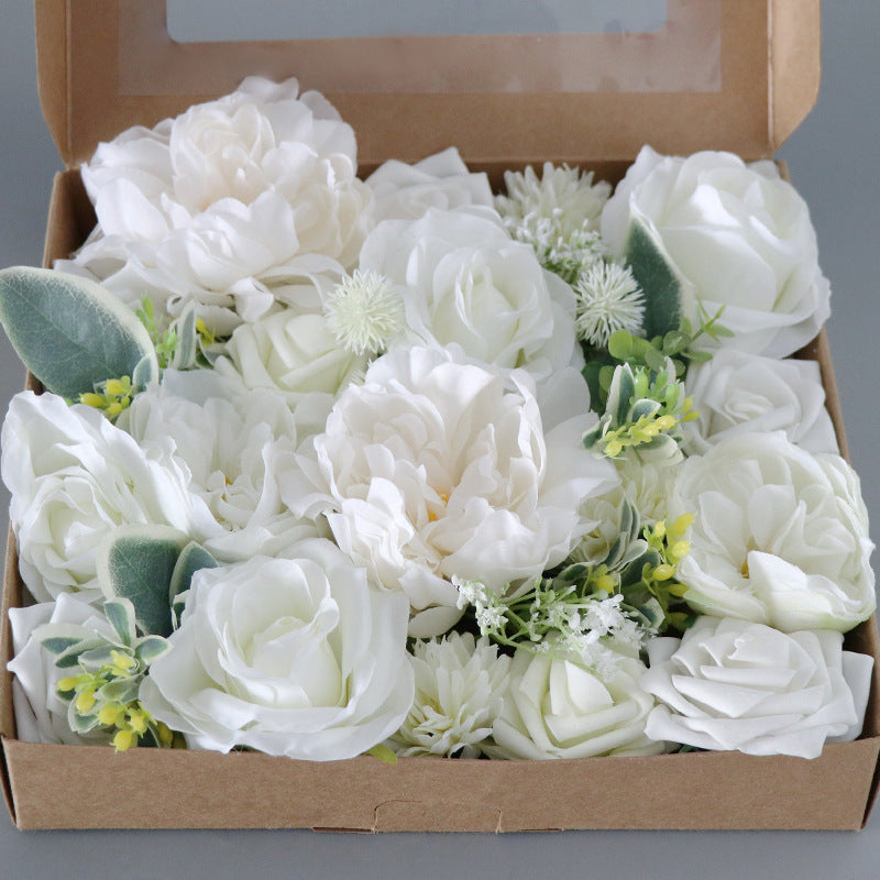 Boîte à fleurs de mariage pivoine à feuilles vertes blanches