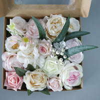 Boîte à fleurs de mariage Roses roses et blanches