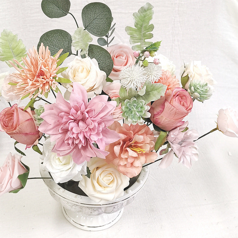 Boîte à fleurs de mariage Roses roses et chrysanthèmes