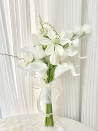 Hand Bouquet White Tulip