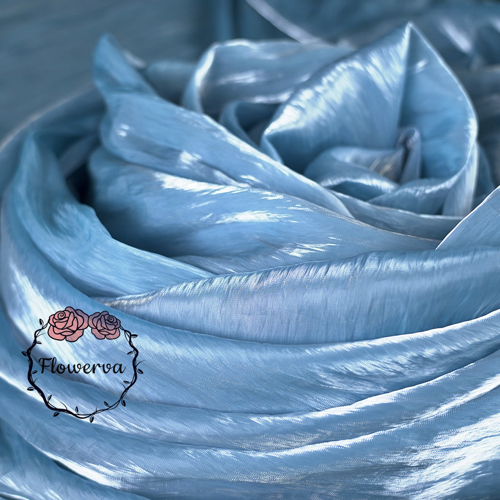 Flowerva Sparkling Ice Blue Crystal Organza froissé Gris Argenté Tissu Design Brillant