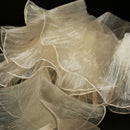 Tissu décoratif plissé transparent de robe de mariée de bord de lotus de grande vague
