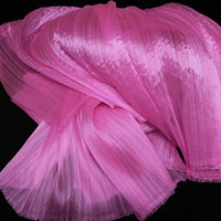 Tissu de style de robe de mariée à texture plissée brillante Rose Rose