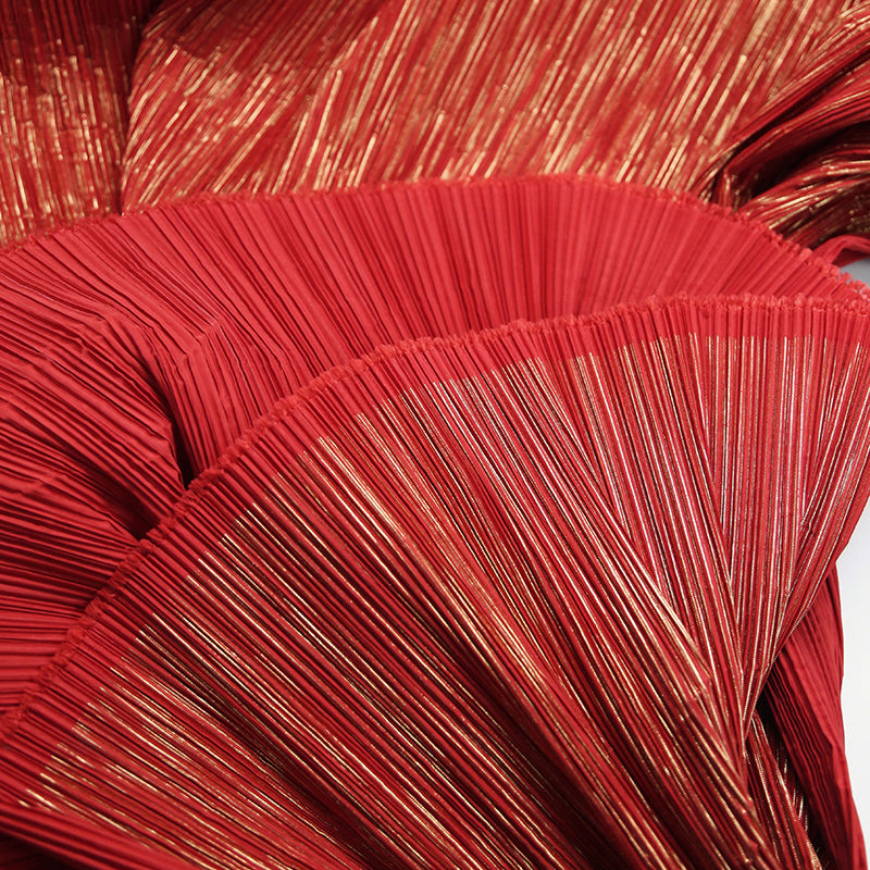 Grand rouge chaud or estampage rides plissage Texture tissu décoration de mariage