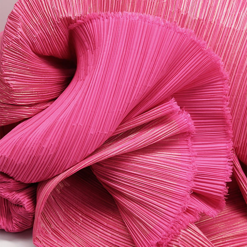 Rose rouge or chaud estampage rides plissage Texture tissu décoration de mariage