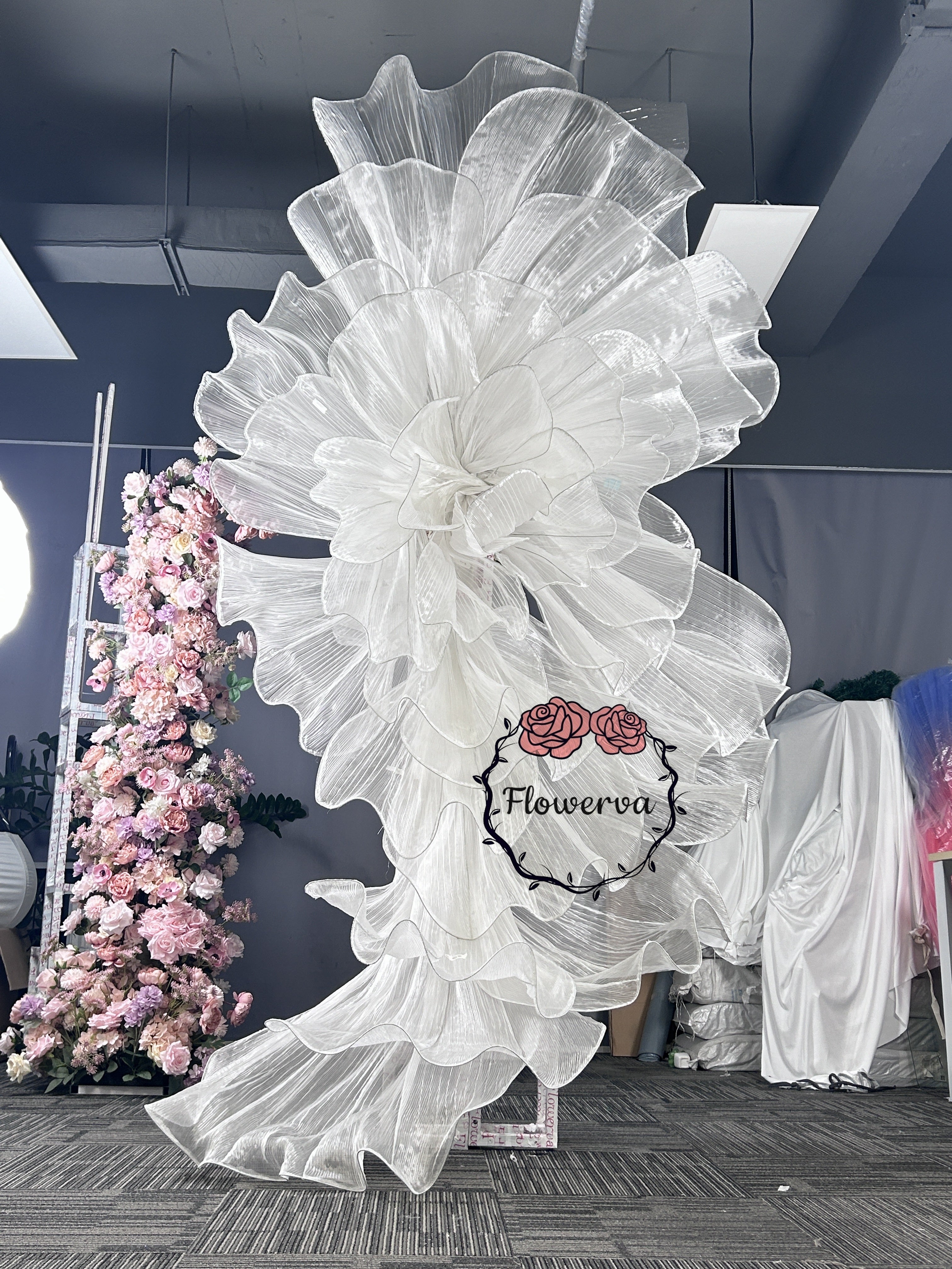 Flowerva Organza Wedding Arrangement Decorative Floral Semi-Finished Petals