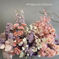 Arrangement de luxe avec hortensia rose, palmier, jacinthe, fleurs de mariage, arrangement au sol