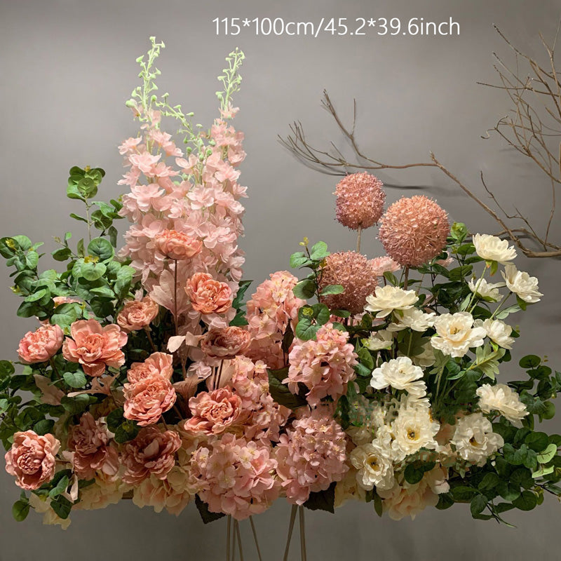 Arrangement de luxe avec hortensia rose, palmier, jacinthe, fleurs de mariage, arrangement au sol