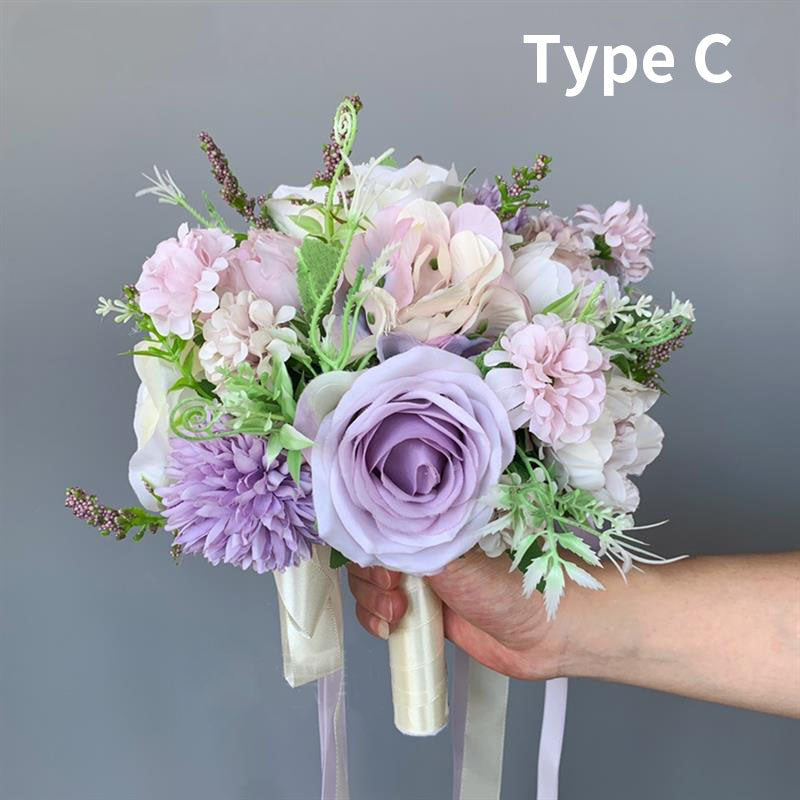 Flowerva simulation de mariage de noeud de mariée tenant des bouquets et des décorations et des paysages de tir
