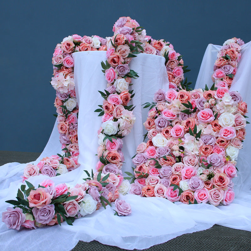 Flowerva Scène enchanteresse Décor floral de mariage exquis
