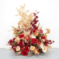 Vignettes florales enchanteresses : l'extravagance de mariage de la série rose de Flowerva